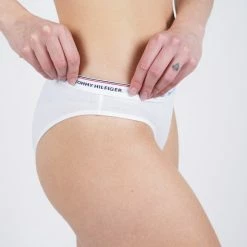 Το φθηνότερο 😉 Εσώρουχα Tommy 👖 Jeans 3-Pack Γυναικεία Εσώρουχα Tango Red/White/Navy Blazer ✨ -Φτηνός Tommy-jeans Κατάστημα tommy hilfiger 3p bikini 5