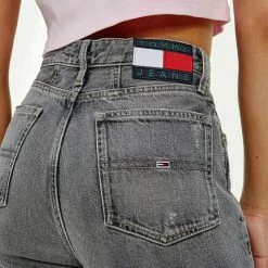 Η καλύτερη συμφωνία 🤩 Tommy 👖 Jeans Mom Ultra High Rise Tapered Γυναικείο Τζιν Παντελόνι (Μήκος 30L) Denim Black 👏 -Φτηνός Tommy-jeans Κατάστημα tommy jeans mom jean uhr tprd be782 svgrrgdt 2