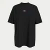 Ολοκαίνουργιο 🌟 T-shirts | Μπλούζα κοντό μανίκι Tommy 👖 Jeans Oversized Center Badge Γυναικείο T-Shirt Black ⭐ -Φτηνός Tommy-jeans Κατάστημα tommy jeans tjw ovrszd center badge tee