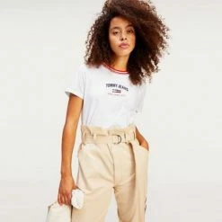 Πολύ καλή προσφορά 🎉 Cargo Παντελόνια & Σορτς Tommy 👖 Jeans Paperbag Waist Γυναικείο Cargo Παντελόνι (Μήκος 32L) Sahara Tan ⭐ -Φτηνός Tommy-jeans Κατάστημα tommy jeans tjw paperbag cargo pant 5