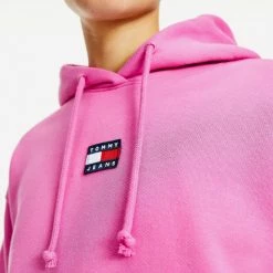 Προϋπολογισμός 🛒 Μπλούζα Με Κουκούλα Tommy 👖 Jeans Center Badge Γυναικείο Φούτερ Vivid Fuchsia 🔔 -Φτηνός Tommy-jeans Κατάστημα tommy jeans tjw tommy center badge hoodie 2