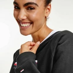 Ολοκαίνουργιο 😉 Μπλούζα Μακρύ Μανίκι Tommy 👖 Jeans Track Γυναικεία Μπλούζα BLACK 🛒 -Φτηνός Tommy-jeans Κατάστημα tommy jeans track top 2